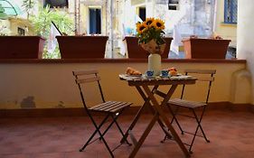 San Gregorio Apartment